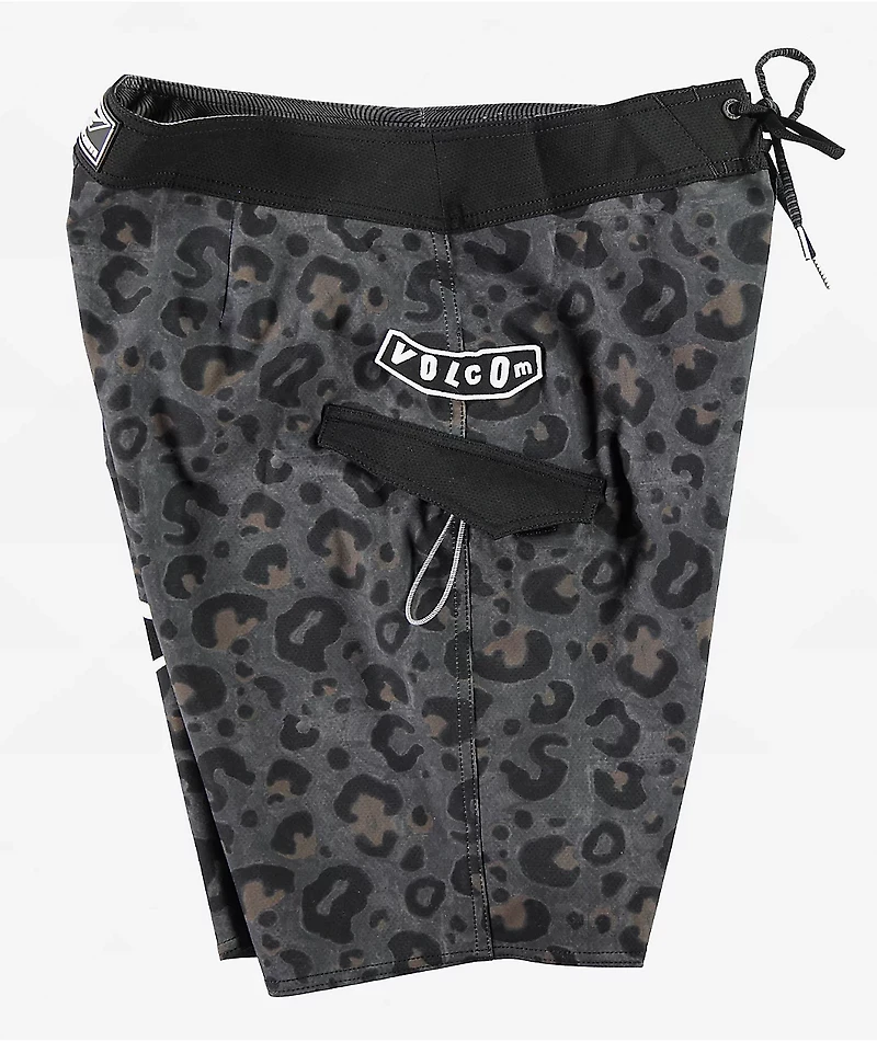 Volcom St4r G4zer Asphalt Black Board Shorts