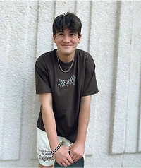Welcome Vamp Brown T-Shirt