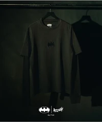 Welcome x Batman Signal Black 2fer Long Sleeve T-Shirt