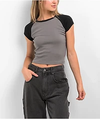 Zine Pammie Grey & Black Raglan Crop T-Shirt