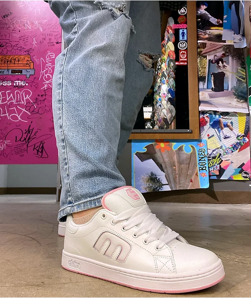 etnies Callicut White & Pink Skate Shoes