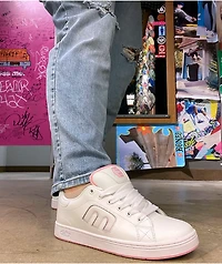 etnies Callicut White & Pink Skate Shoes