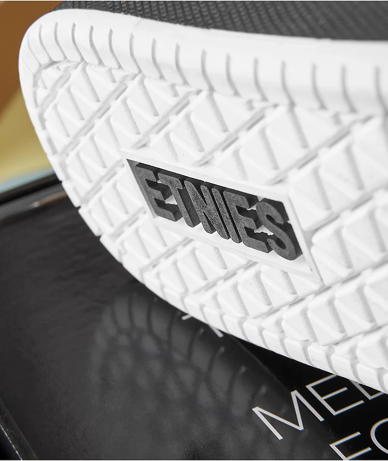 etnies Sal 23 Black & White Skate Shoes