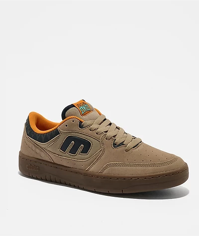 etnies x Apache Locut Tan & Gum Skate Shoes
