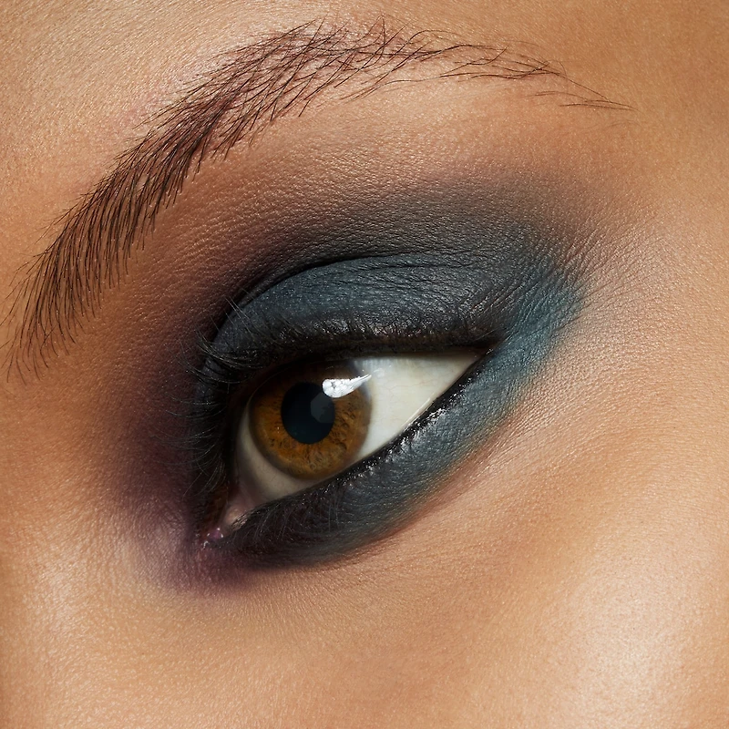 Powder Kiss Soft Matte Eye Shadow Pro Palette