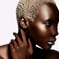 Extra Dimension Skinfinish Highlighter