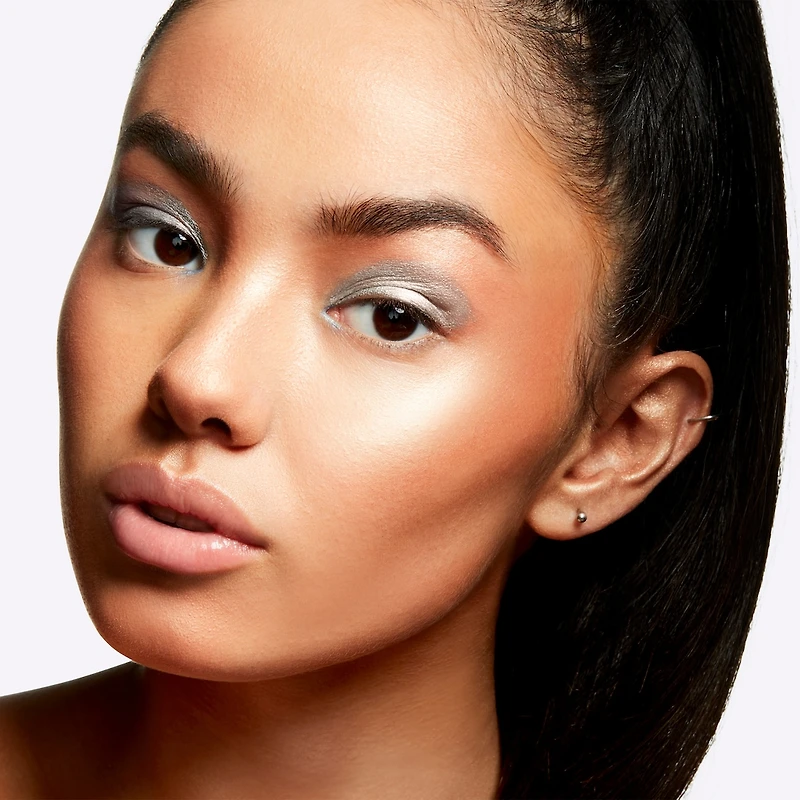 Extra Dimension Skinfinish Highlighter