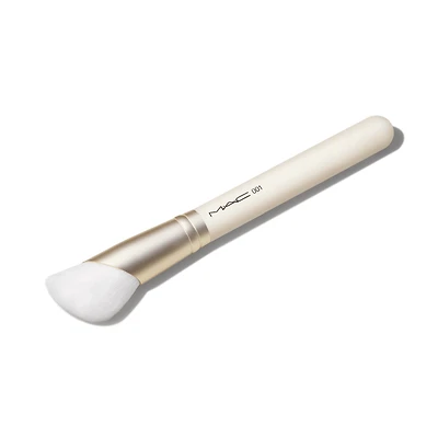 001 Serum + Moisturizer Brush
