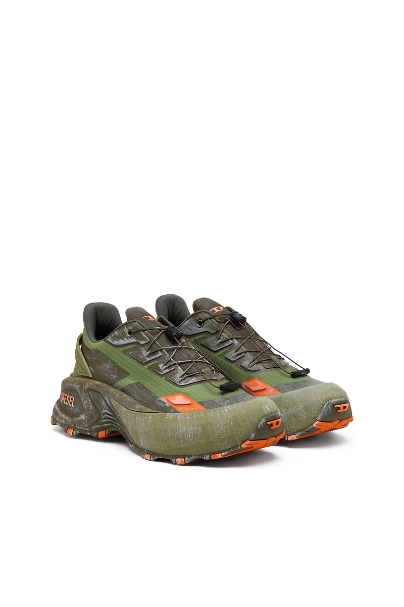D-CAGE RUNNER