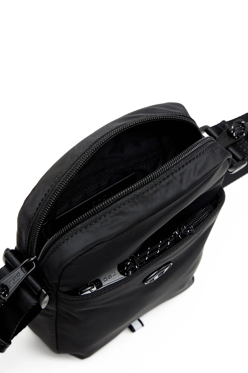 D-PACK CROSSBODY X