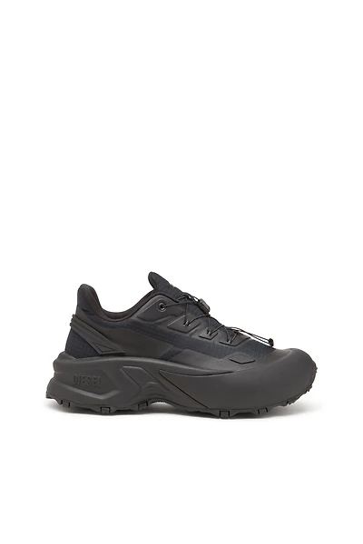 D-CAGE RUNNER