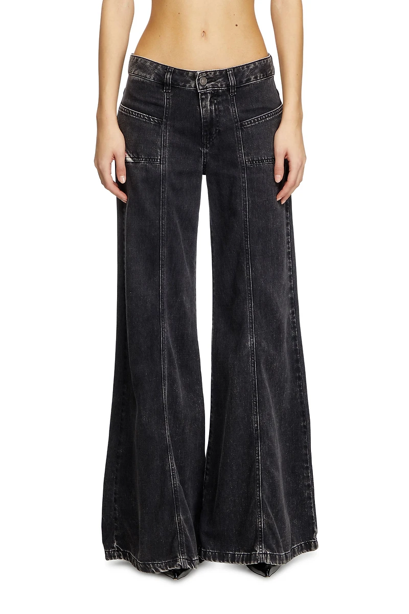 Flare Jeans D-Akii 068HN