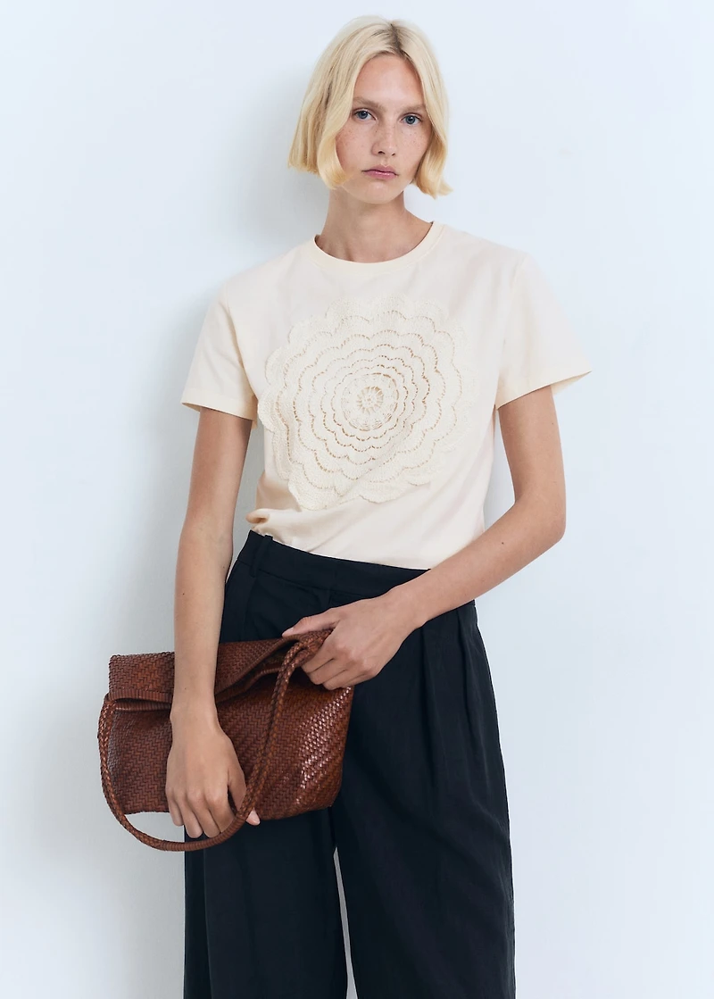 Crochet floral embroidered t-shirt