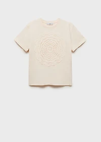 Crochet floral embroidered t-shirt