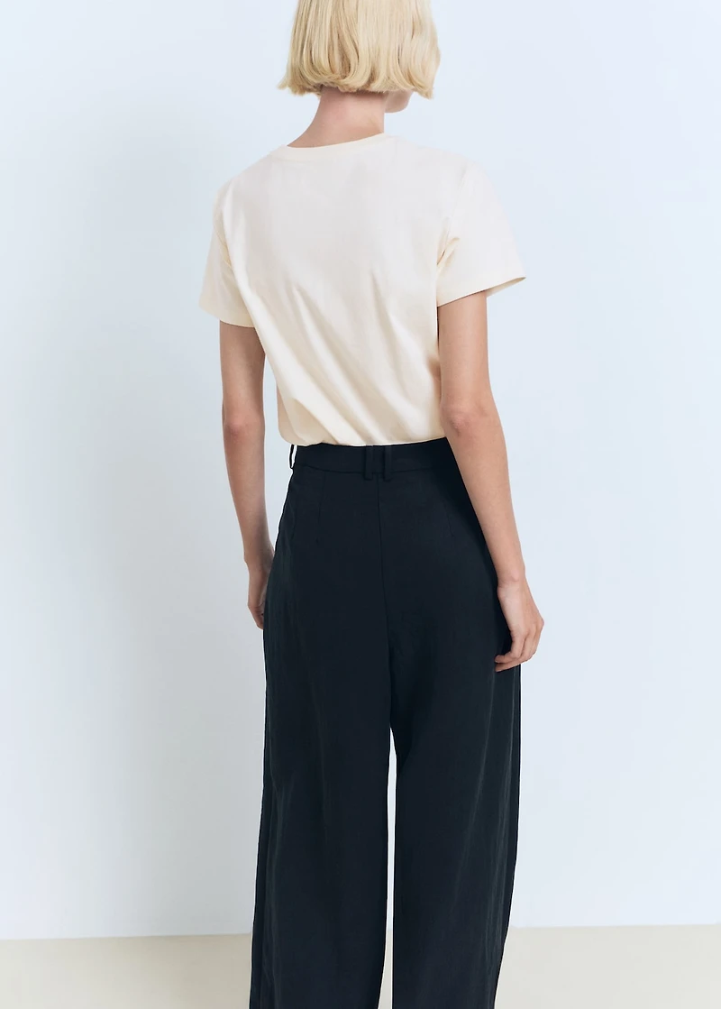 Crochet floral embroidered t-shirt