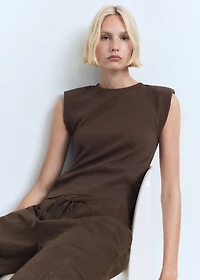 Shoulder pad t-shirt