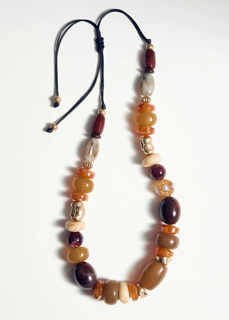 Maxi necklace with combined resin balls