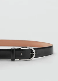 Buckle leather belt