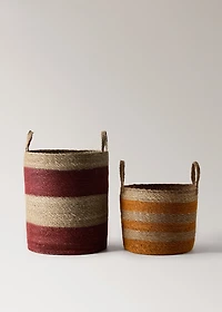 Round two-tone seagrass basket