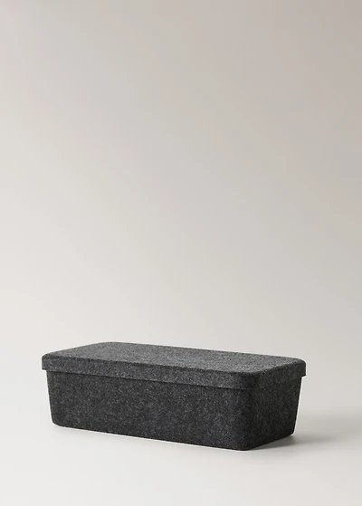 Felt box with lid