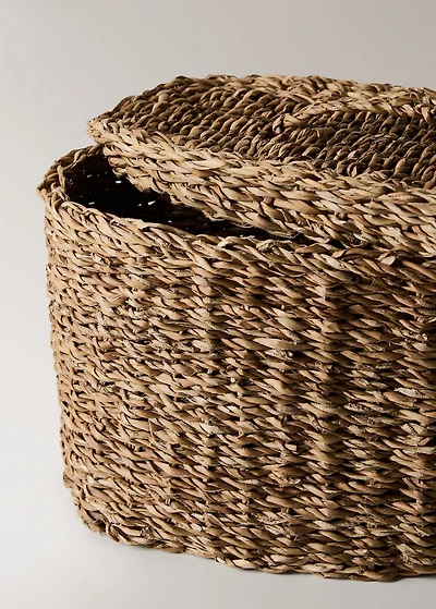 Medium oval seagrass basket