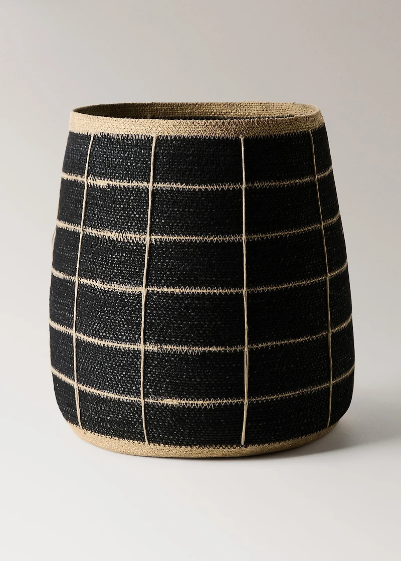 Large check seagrass basket