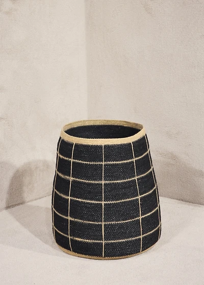 Large check seagrass basket