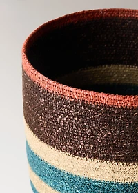 Small multi-coloured seagrass basket