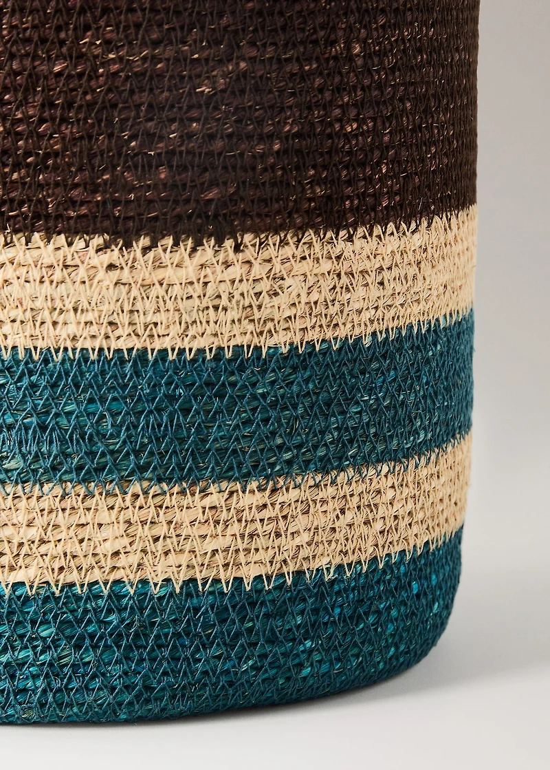 Small multi-coloured seagrass basket