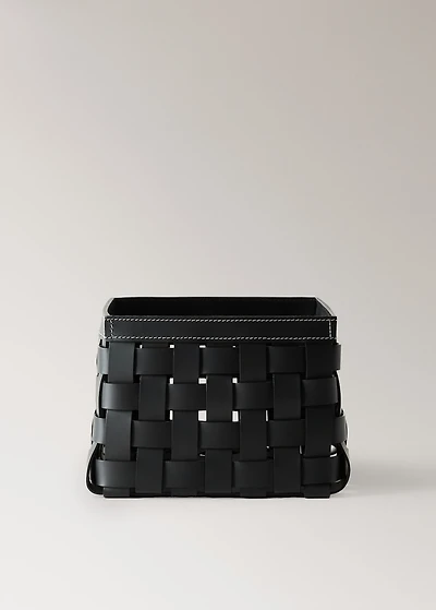 Medium braided leather basket