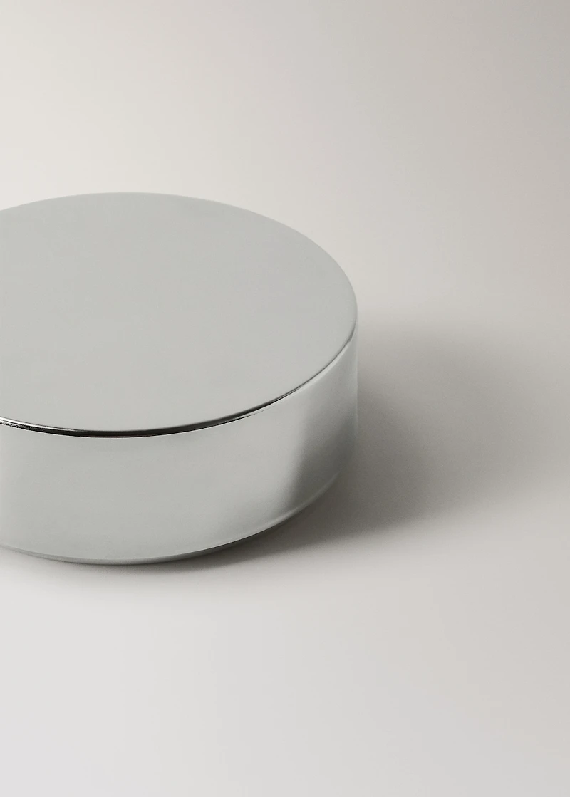Medium round metal box