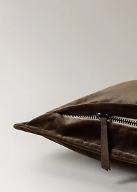 Cushion case primula