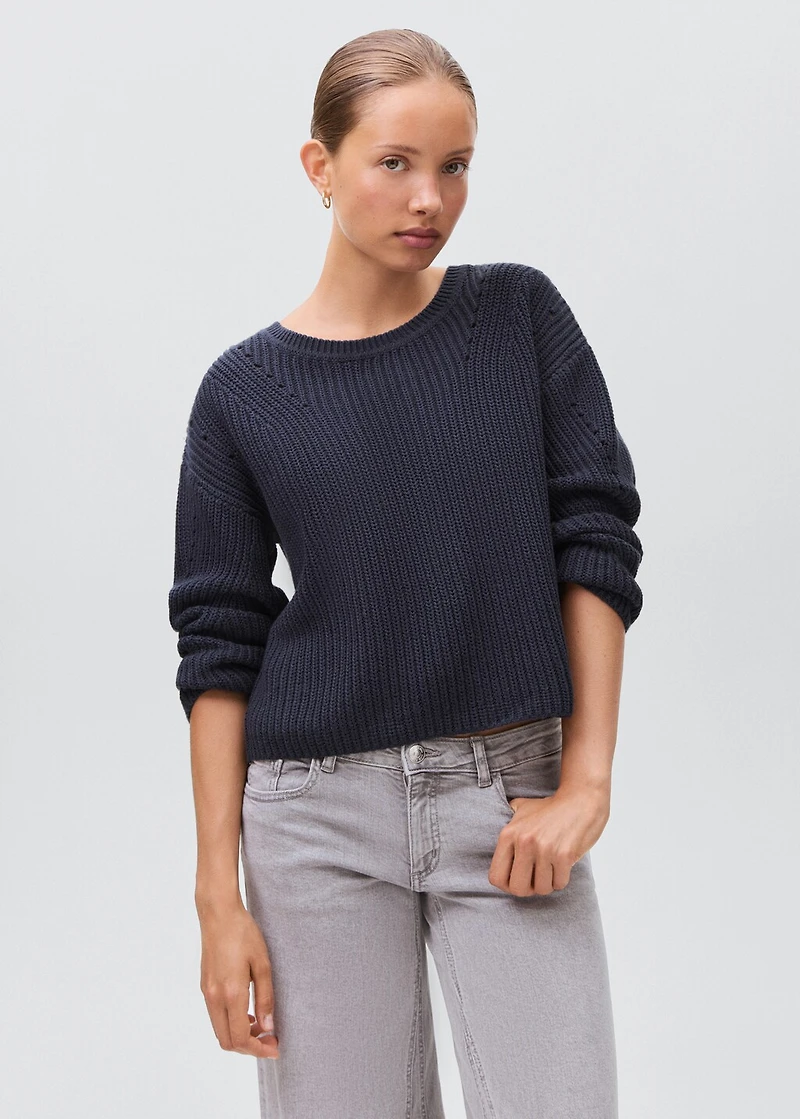 Oversize knit sweater