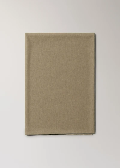 Resin-coated linen tablecloth with contrasting overlock for 8 to 10 diners