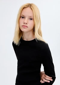 Ribbed long-sleeved t-shirt