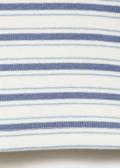 Striped t-shirt with contrasting collar