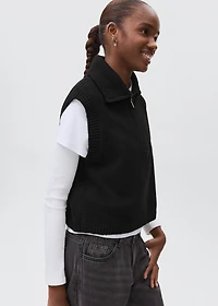 Perkins-neck knitted vest