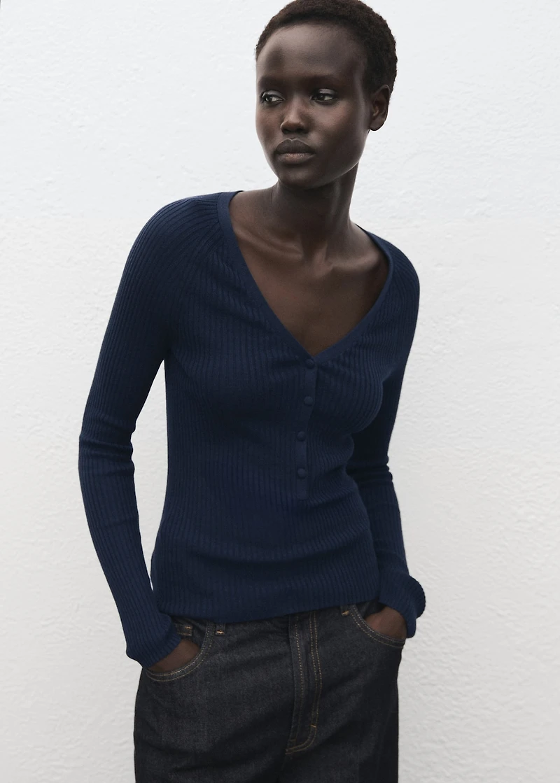 V-neck ribbed knit sweater