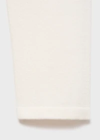 Long-sleeved fine-knit sweater