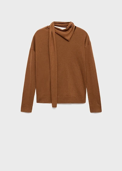 Fine-knit sweater with scarf