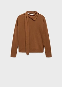 Fine-knit sweater with scarf