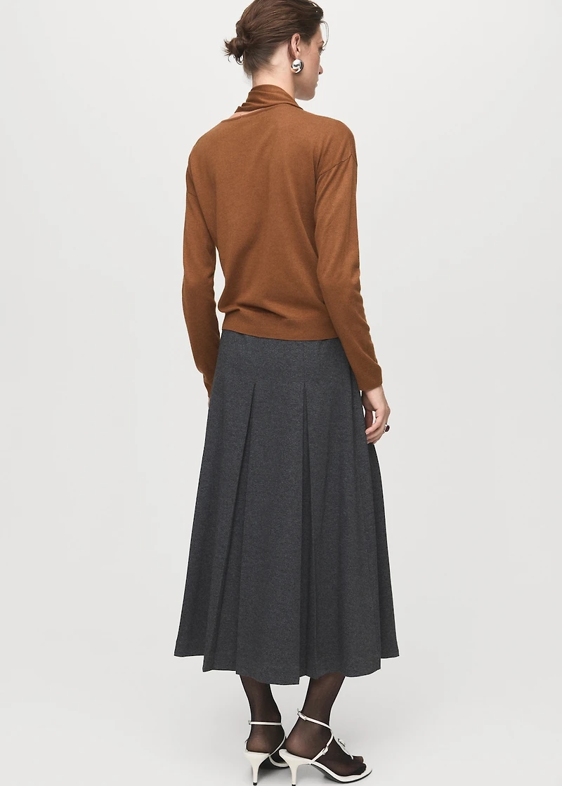 Fine-knit sweater with scarf