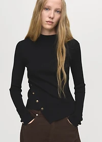 Asymmetrical sweater with buttons
