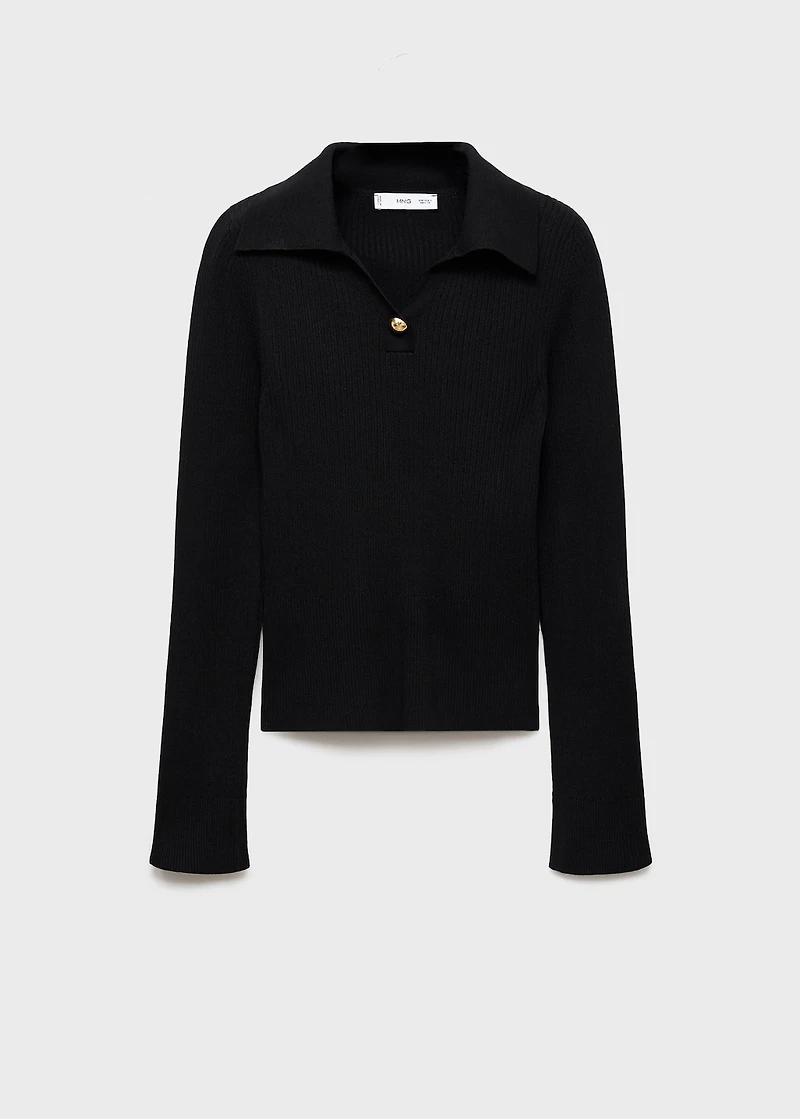 Ribbed sweater with jewel button