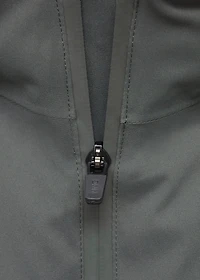 Packable water-repellent jacket with Thermolite® padding