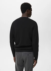 Medium-knit regular-fit sweater