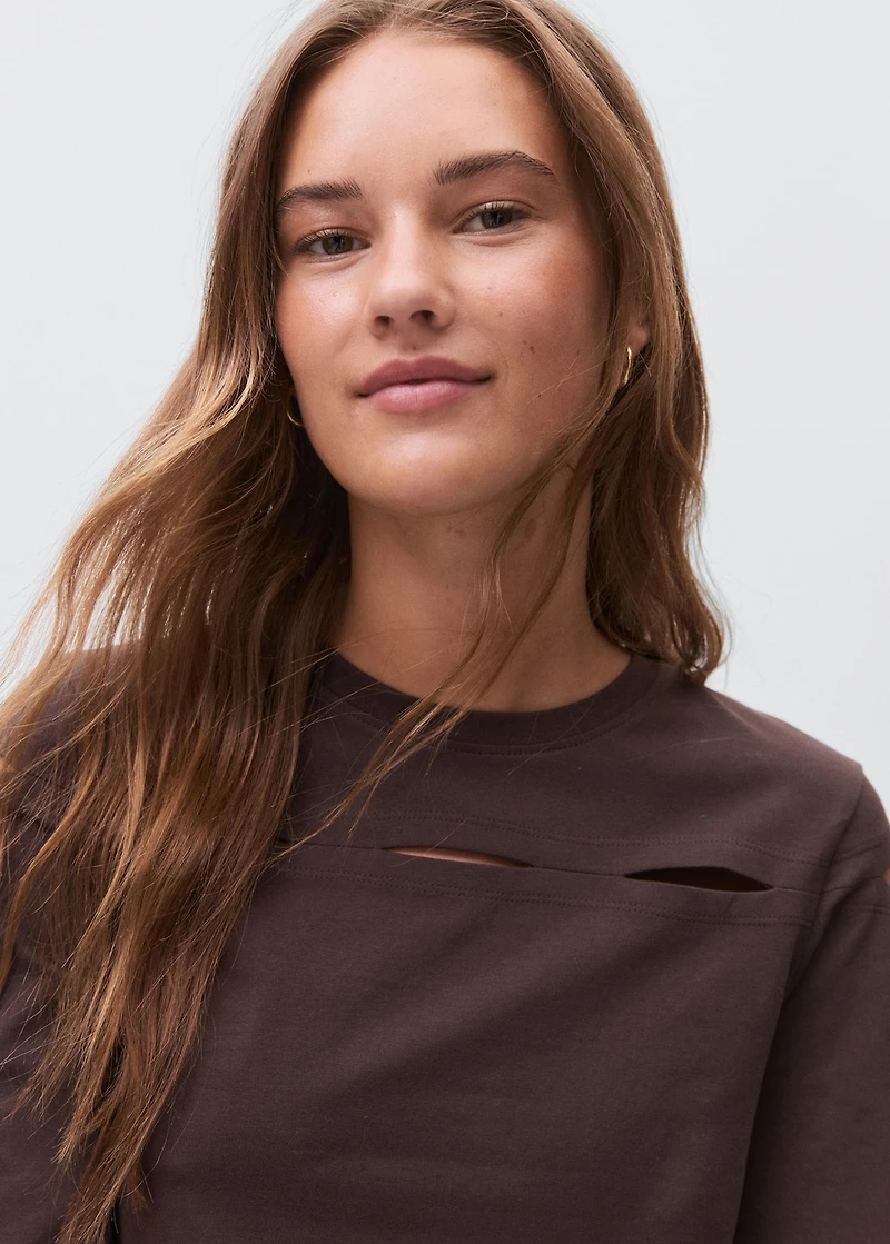 Cotton t-shirt with cut-out