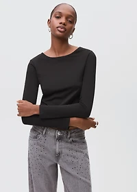 T-shirt with open back