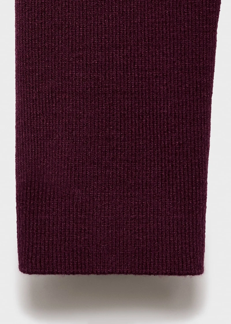 Long-sleeved polo-neck sweater