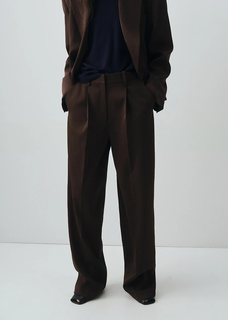 Pleated straight-leg suit pants